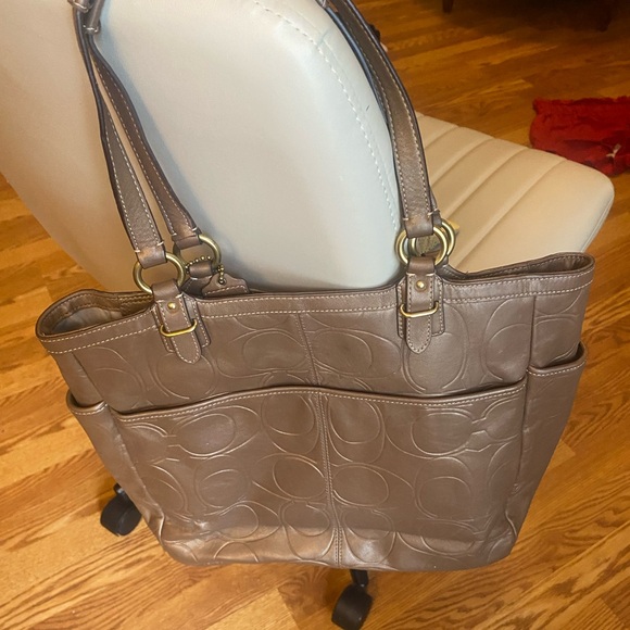 Coach Brown Signature Tote with Glossy Finish - Picture 7 of 10